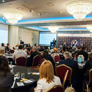 Întâlnirea specialiștilor din industria hotelieră,
a turismului și ospitalității din România