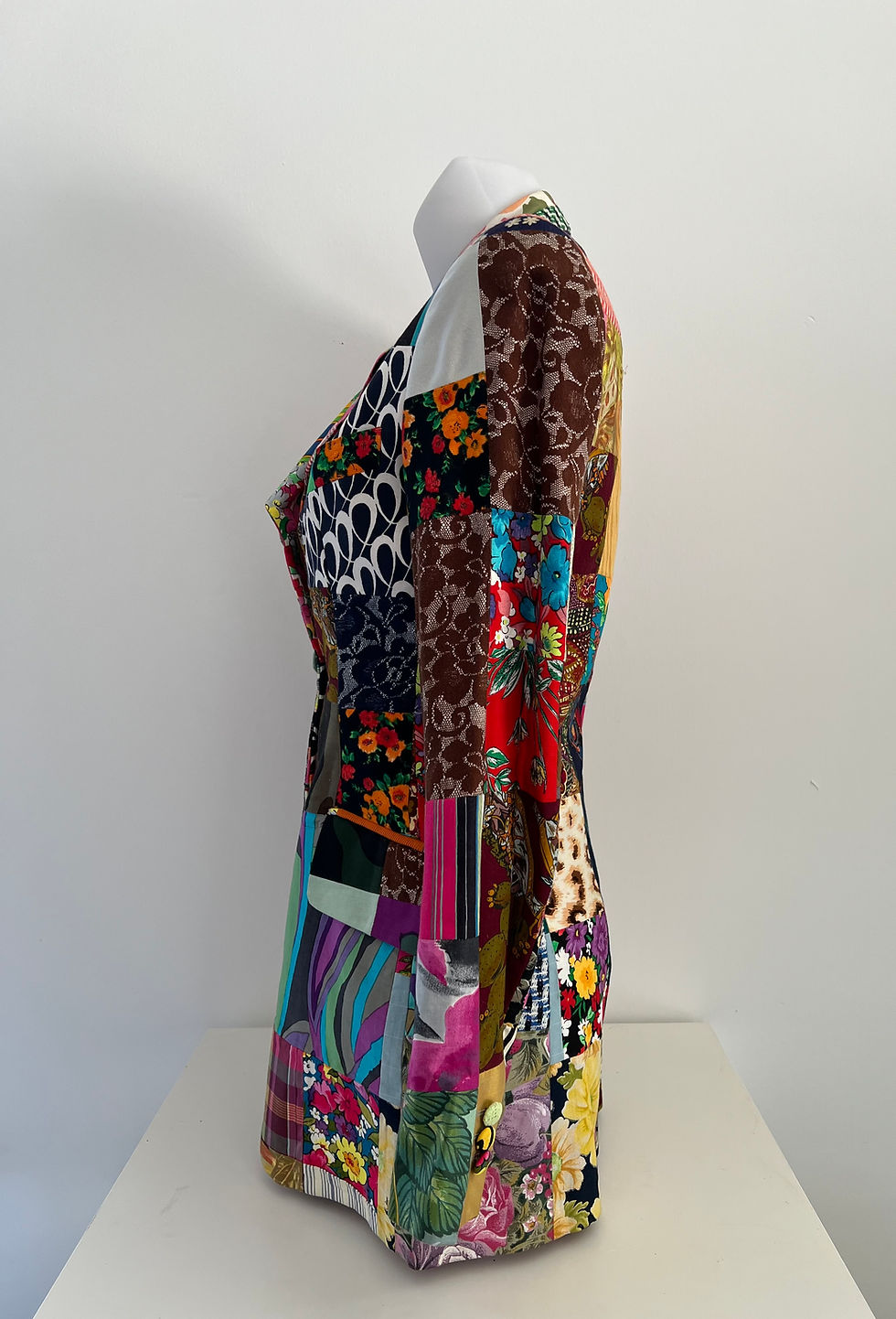 Thumbnail: Dolce & Gabbana Blazer Limited Edition