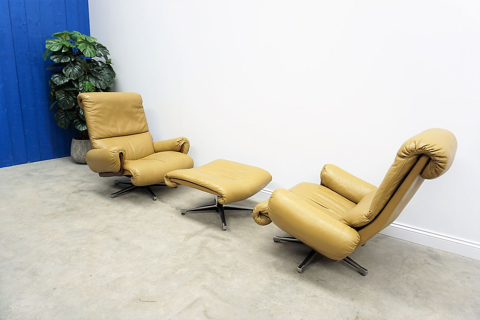 Leather Swivel Lounge Chairs by André Vandenbeuck for Strässle, 1960s, Set of 2