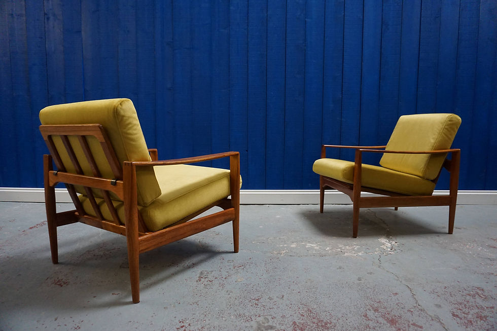 Vintage Model EK Danish Armchairs by Illum Wikkelsø for N. Eilersen, 1960s