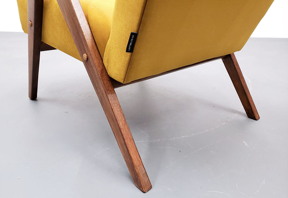 Thumbnail: Mid Century Easy Chair Model B - 310 Var in Goldenrod Velvet