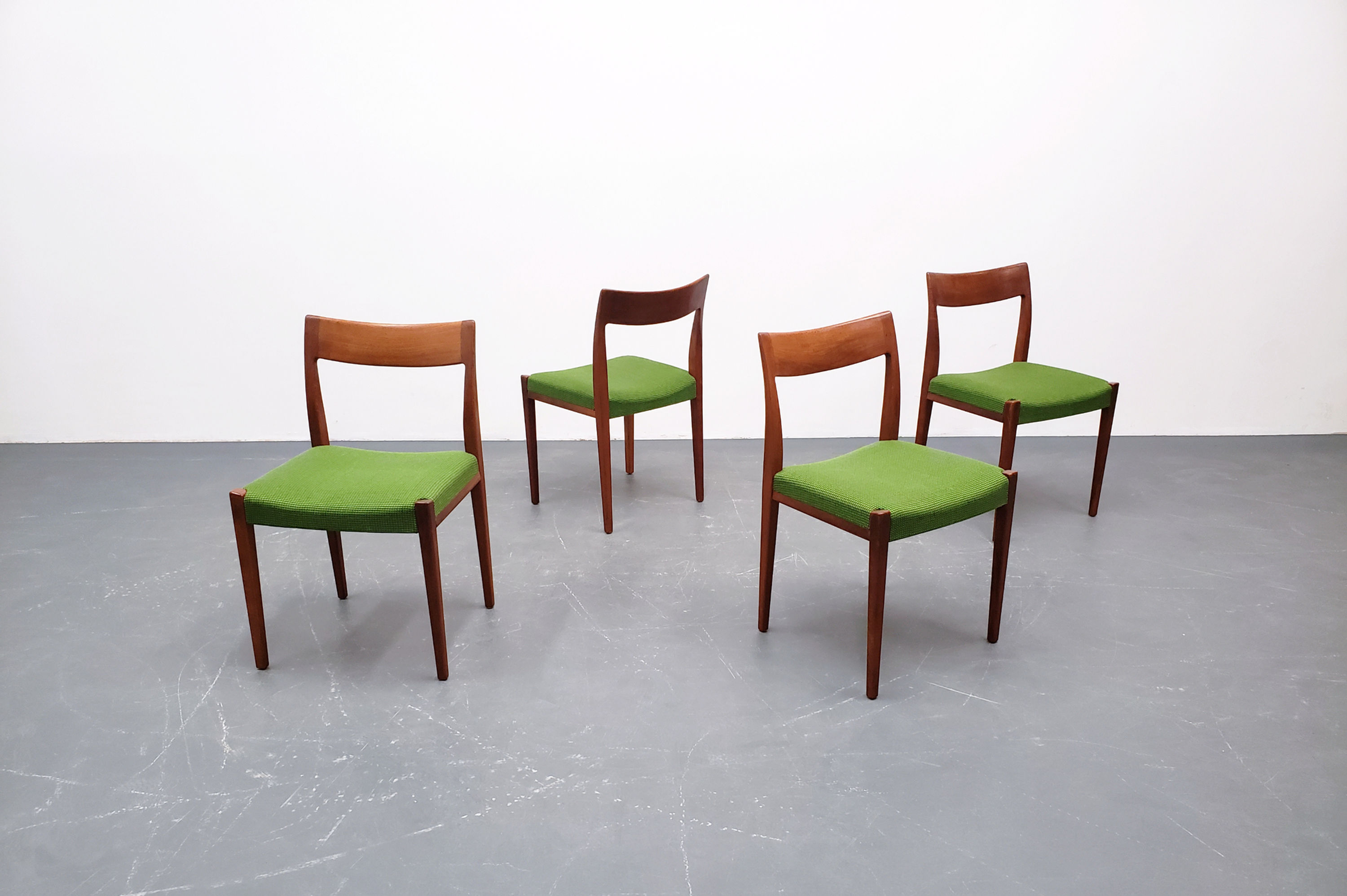 Set of 4 “Kontiki” Dining Chairs by Yngve Ekström for Troeds, Sweden – 1960s