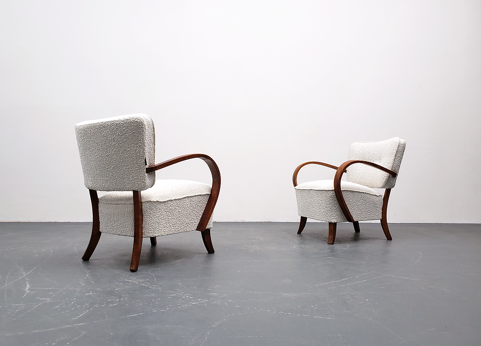 1930 Jindrich Halabala 237 Bentwood Armchair in Ivory Boucle