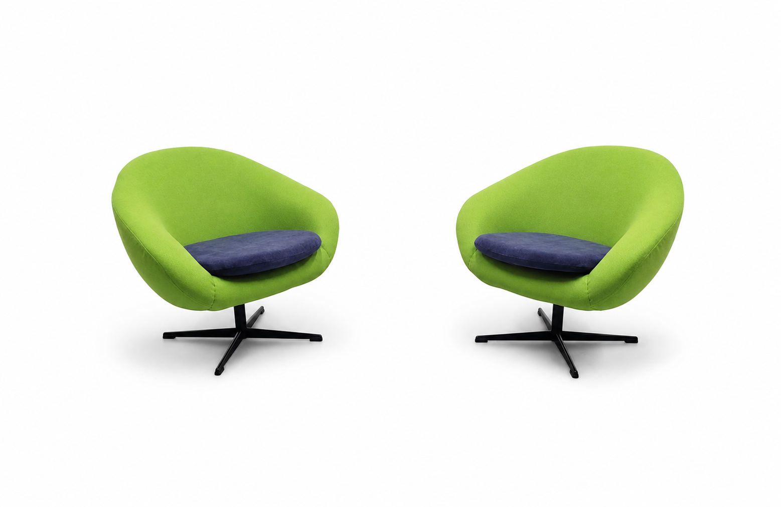 Karl Eric Klote Swivel Egg Chair in Wool