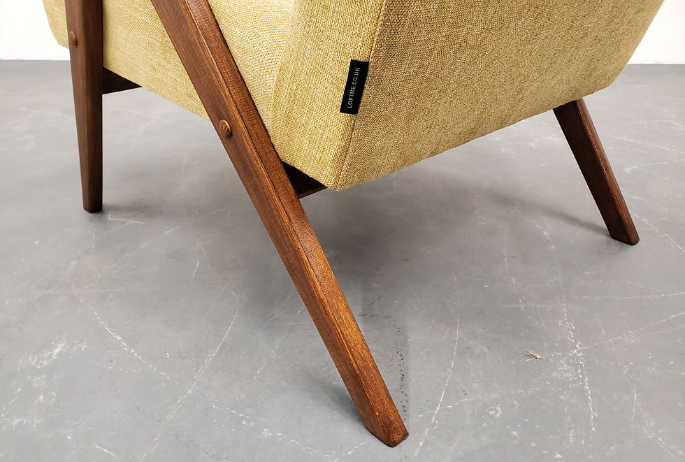 Thumbnail: Mid Century Easy Chair Model B - 310 Var in Yellow