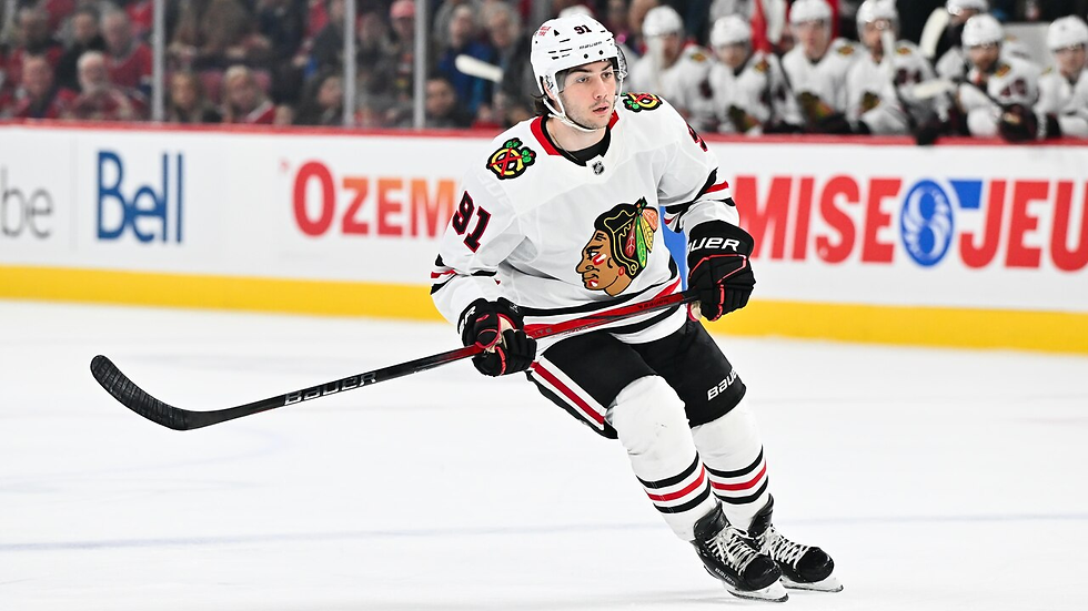 Frank Nazar skating during Blackhawks game