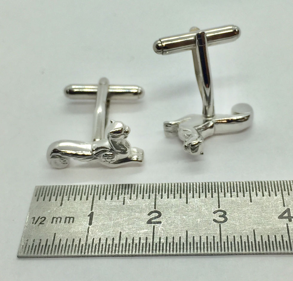 Miniaturbild: Unikat Manschettenknöpfe in 925er Silber/ rhodiniert "geflügelte Löwin"