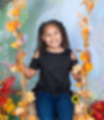 family fall photos, children on swing fall photos, family photographer on site photography