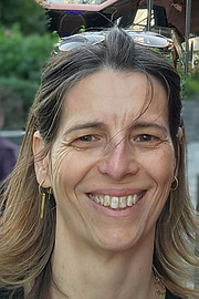 Miri Head shot 2025.jpg