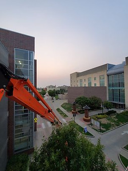 Commercial Pressure Washing