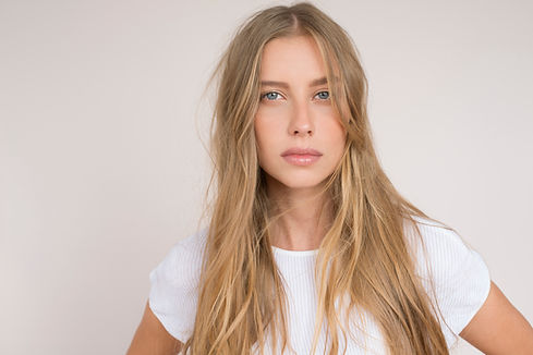 Mujer con cabello largo