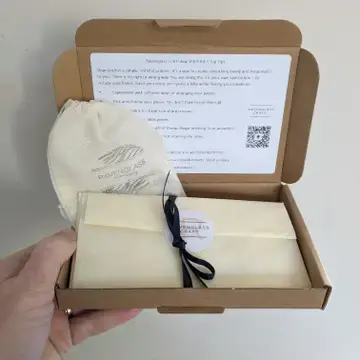 Thumbnail:  Slow Stitch Kit - Snail