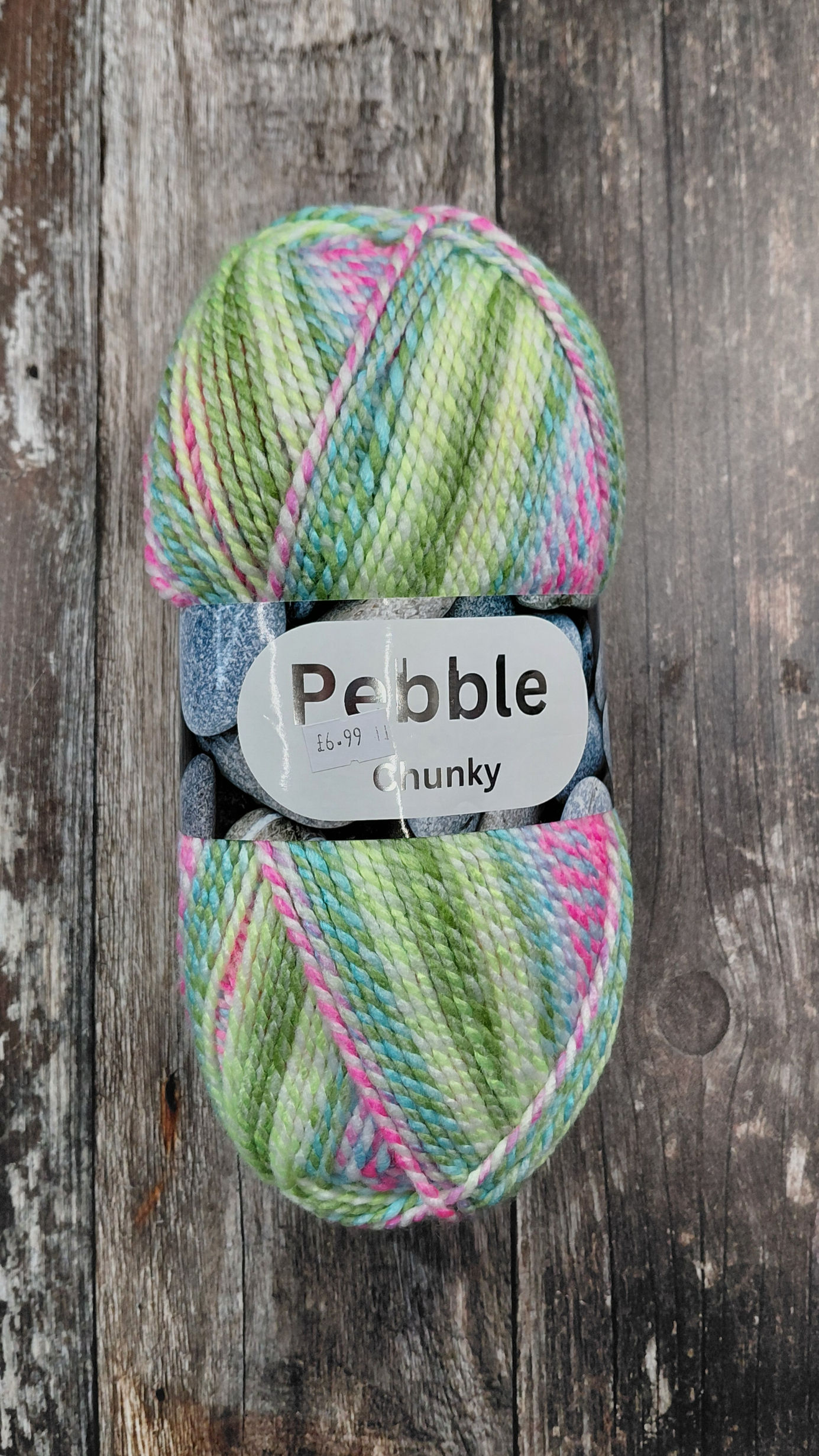 Woolcraft Pebble Chunky 200g - Passion Fruit 8163