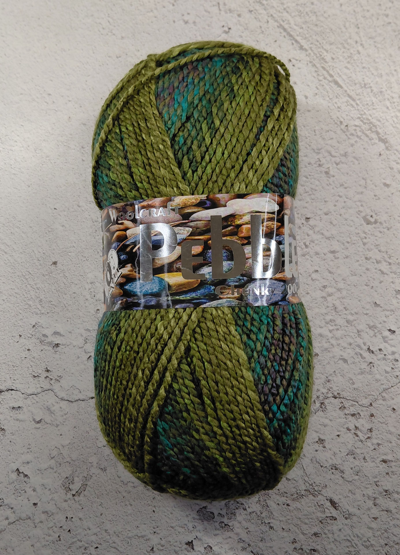 Woolcraft Pebble Chunky 200g - Moss 8005