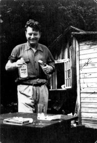 malcolm lowry in Dollarton 1953.jpeg