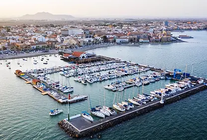 Club-Nautico-Los-Alcazares.webp