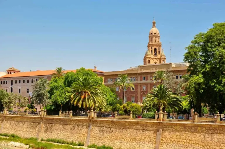 Murcia-city-pano-ayuntamiento-comprimida-768x510