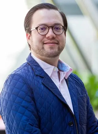 DR EMMANUEL MORENO _edited.jpg