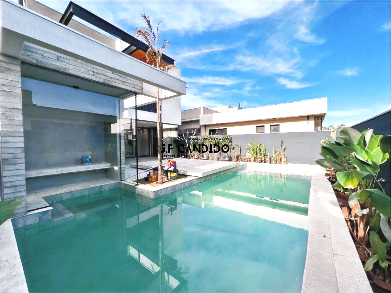 Casas no Condomínio La Bourgogne