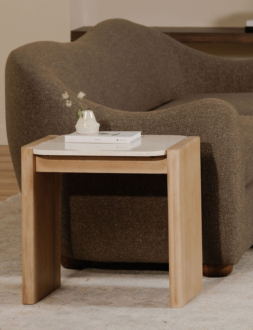 Miniatura: Lindahl Natural Oak and Marble Scandi Modern Side Table