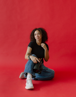 brooke-motl-photo-red-background_edited.
