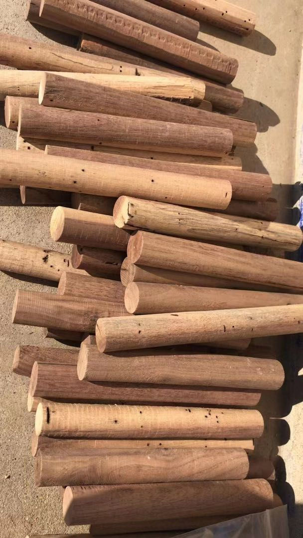 Miniatura: Pędzel do podkładu