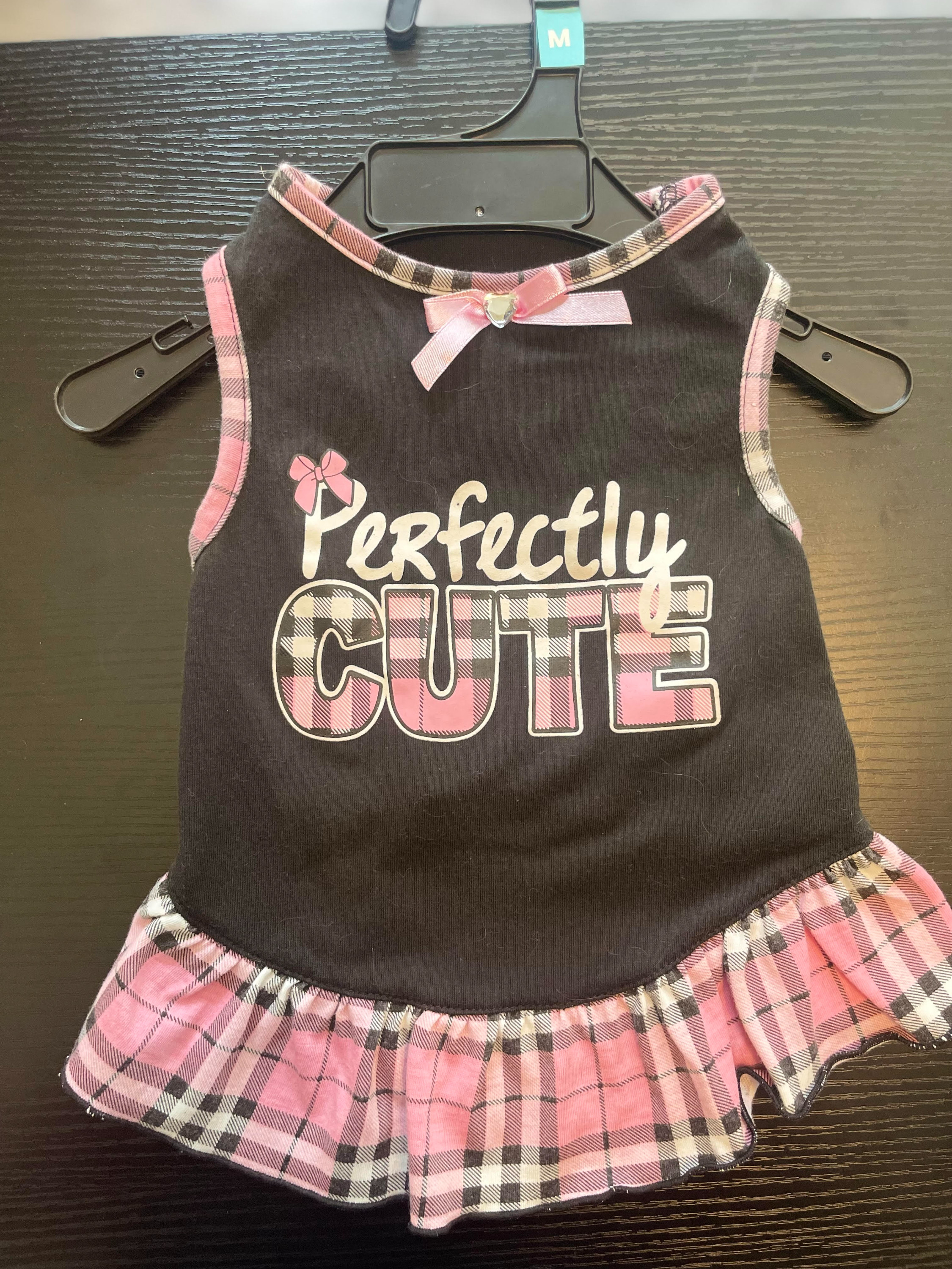 Adorably Sassy: Perfectly Cute Plaid Dress"