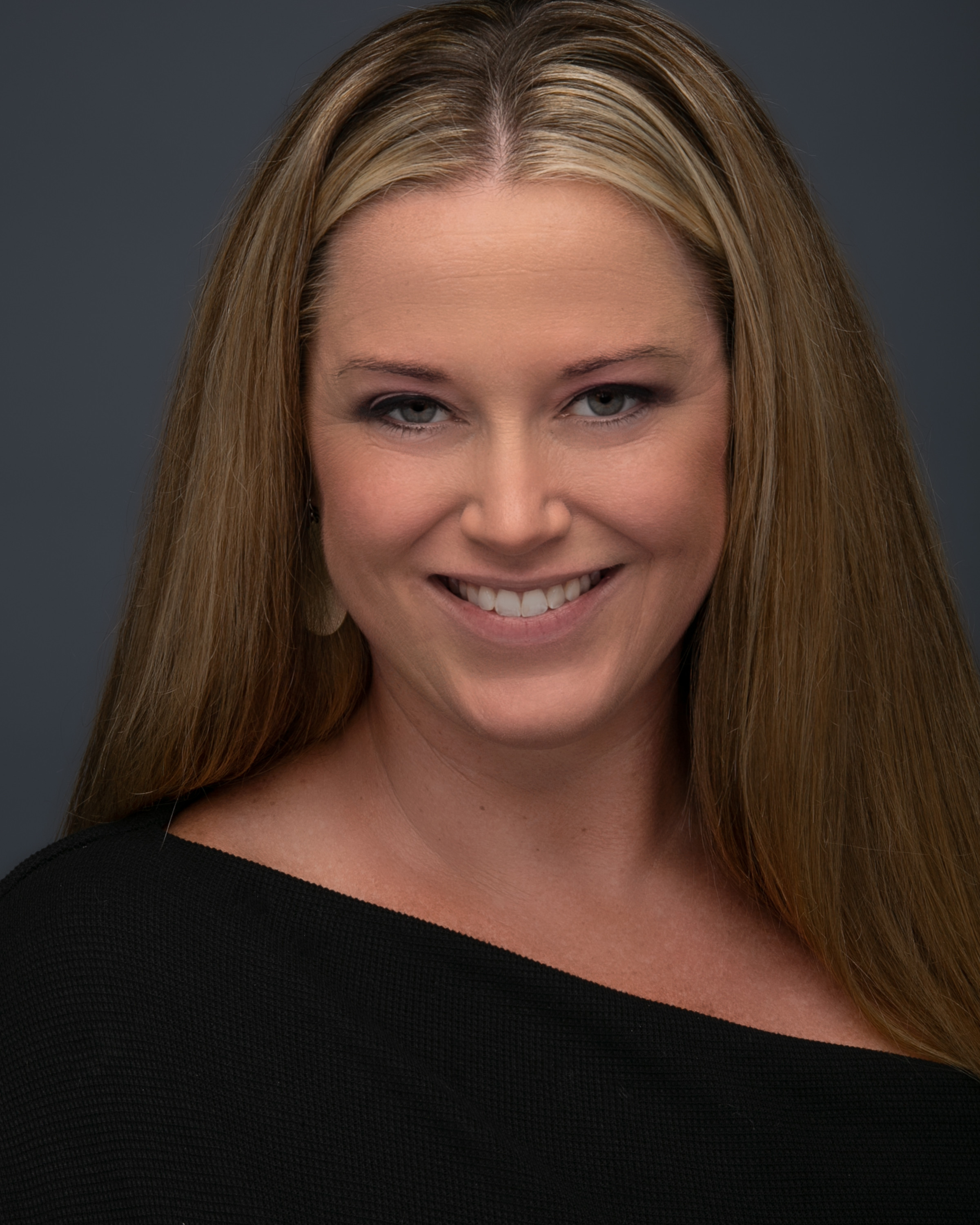 Lindsey Lee | South Coast Performi