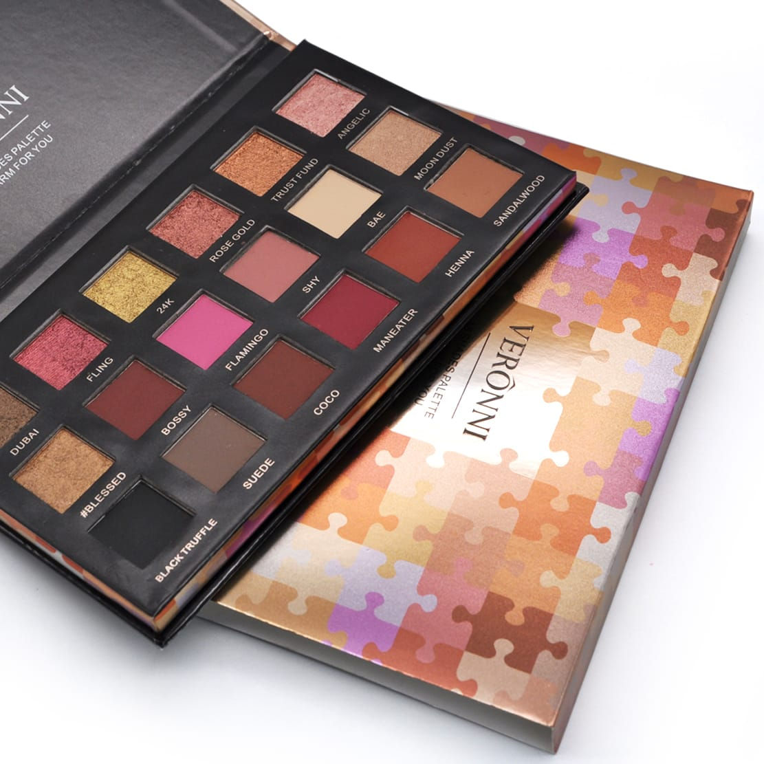 18 Colors Eyeshadow Palette