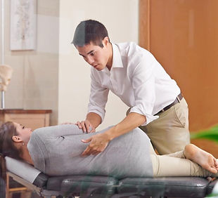 chiropractor-and-patient.jpg