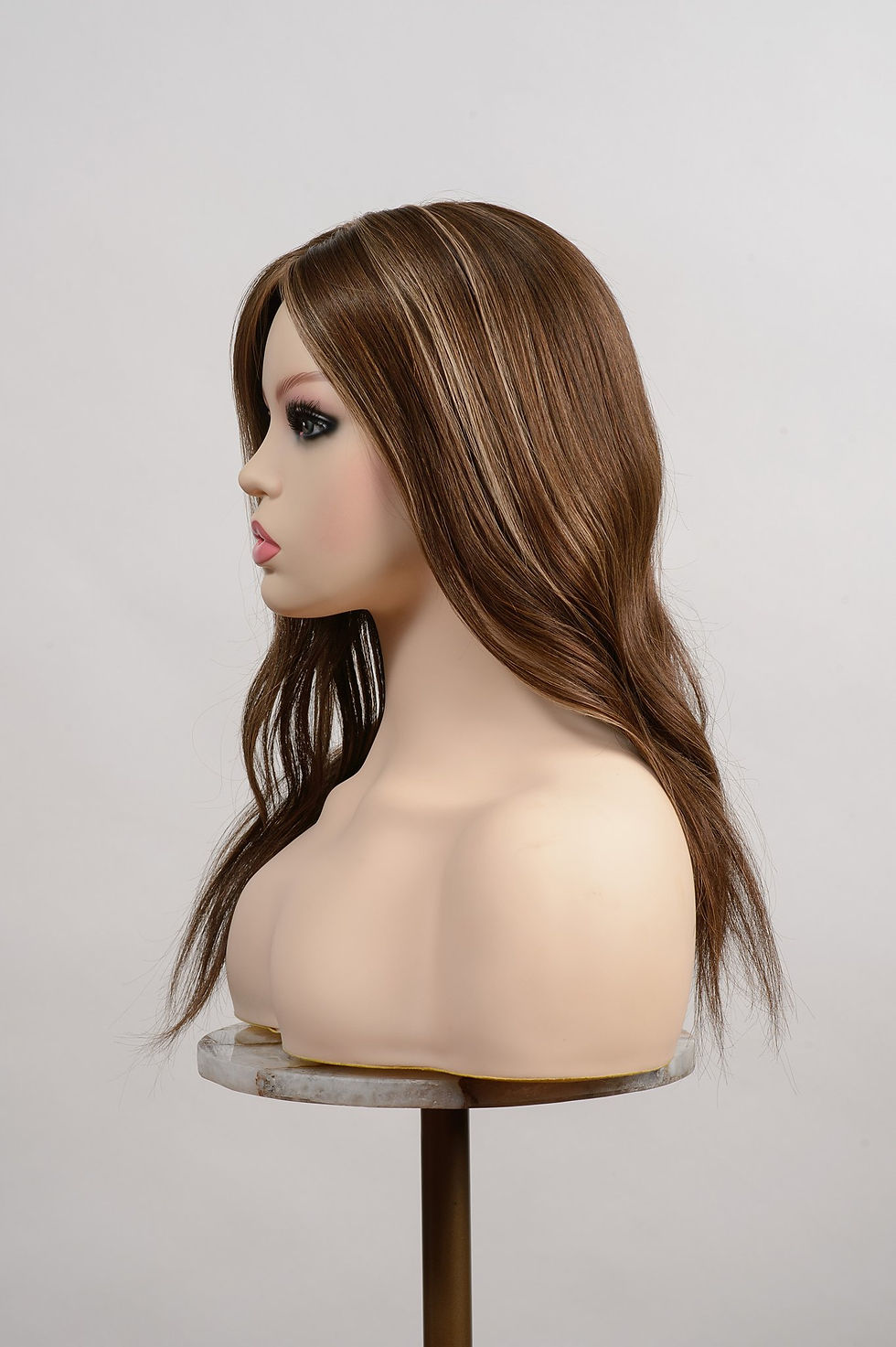 Thumbnail: 16 inches lenght Brown and caramel color human hair topper extension