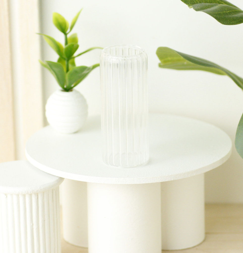 Kawi Ribbed Large Glass Vase
