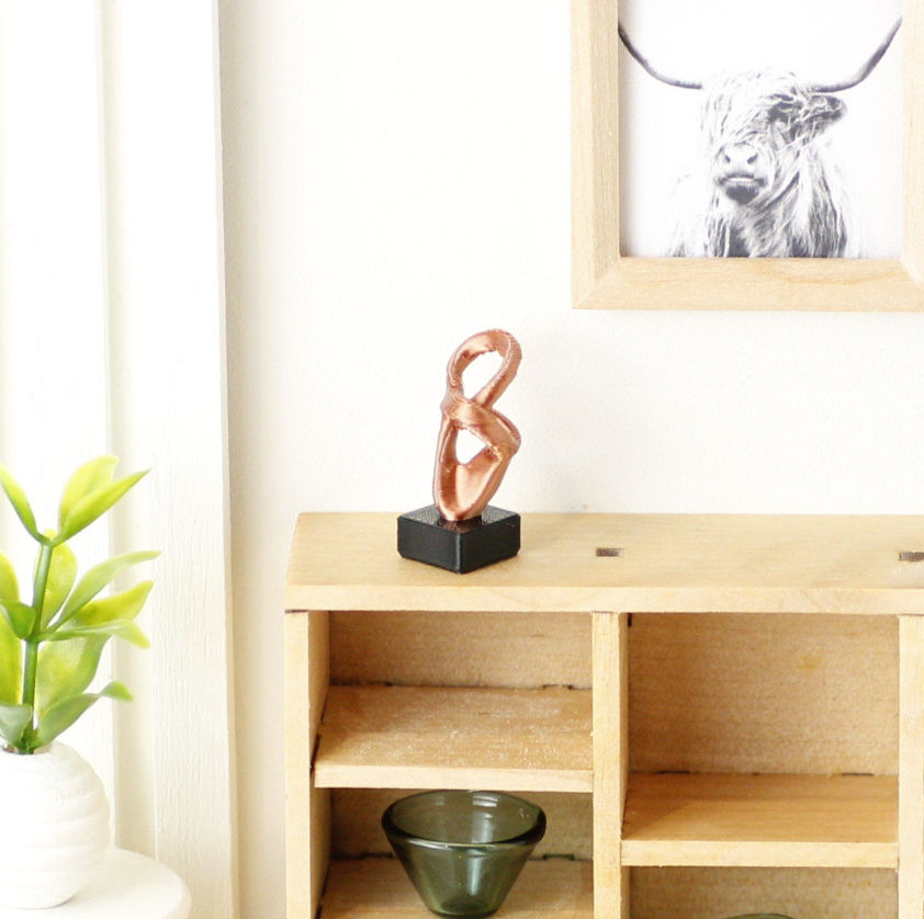 Ribbon Geo Sculpture