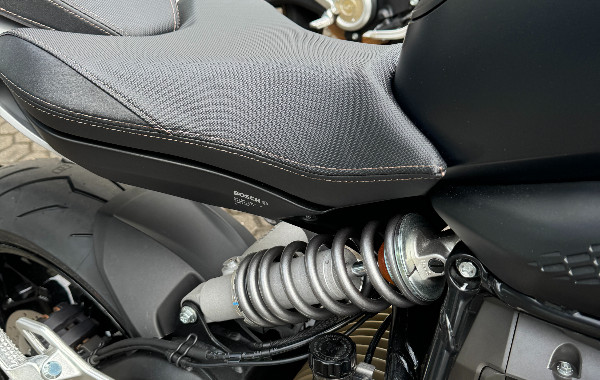 komfortable geteilte Sitzbank Motorrad
