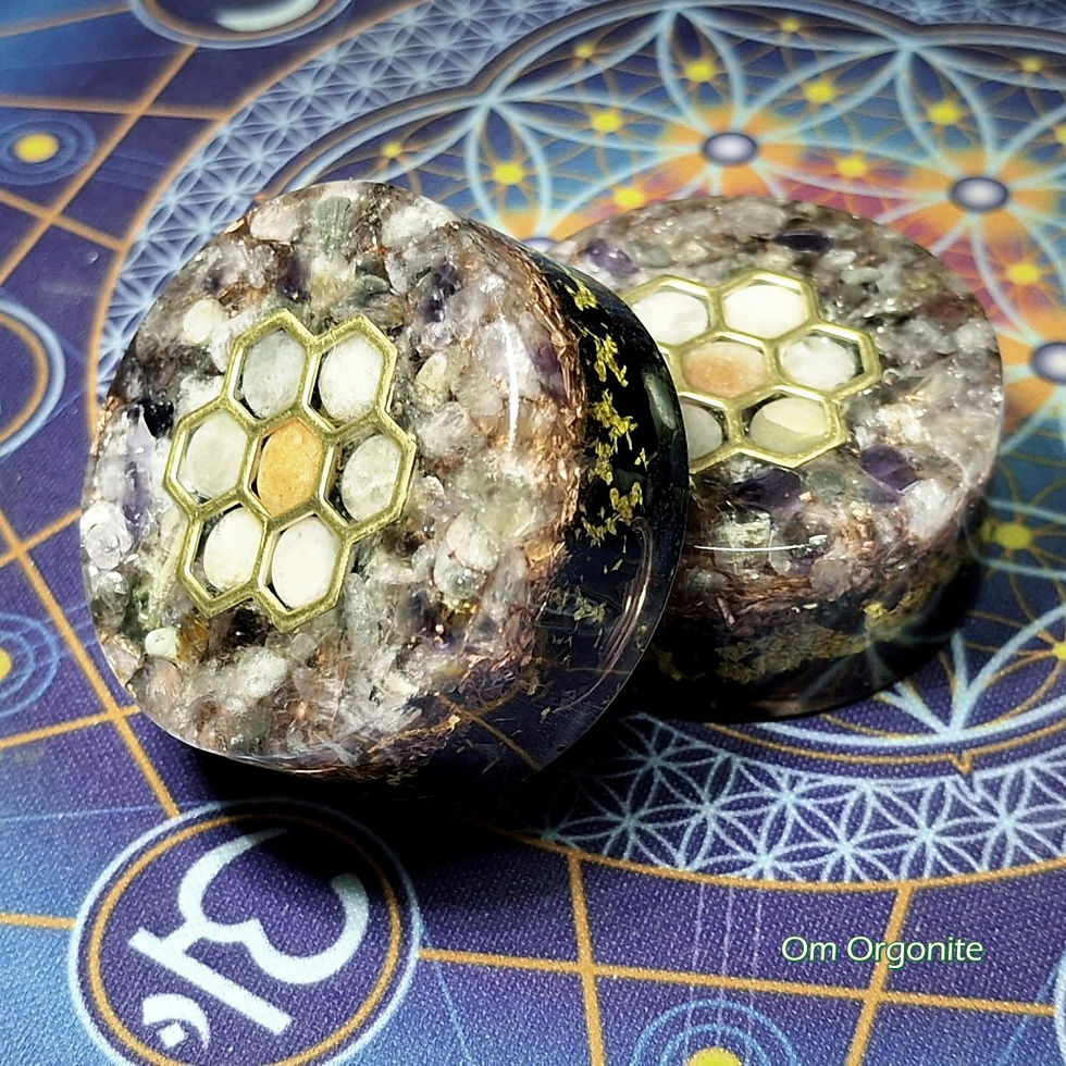 Thumbnail: Honeycomb Two-sided Orgone Energy Puck