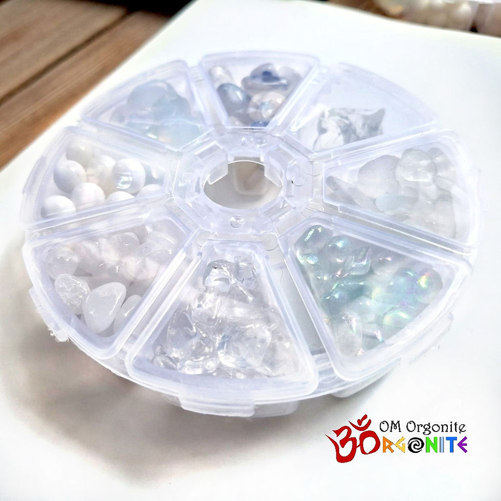 Thumbnail: White Crystals Set