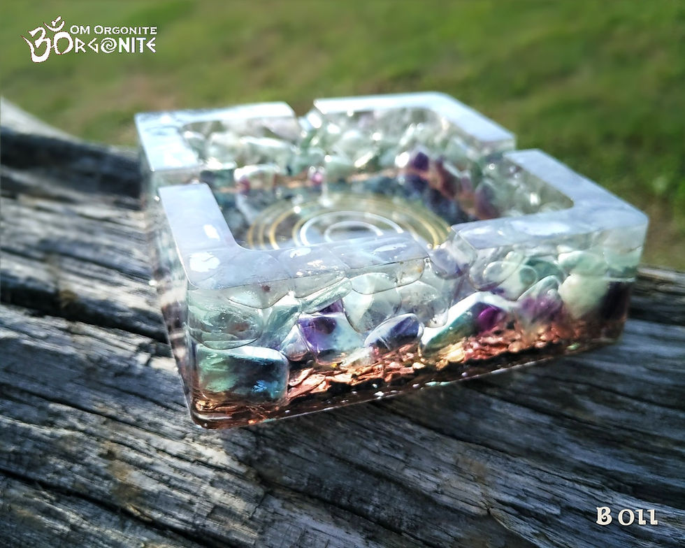 Thumbnail: Fluorite Crystal Container
