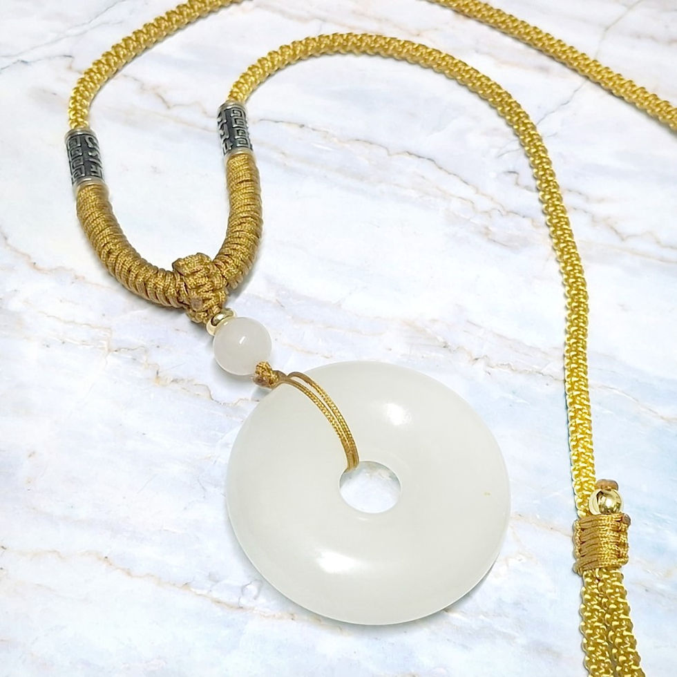 Thumbnail: Nephrite Necklace Donut-shaped Pendant