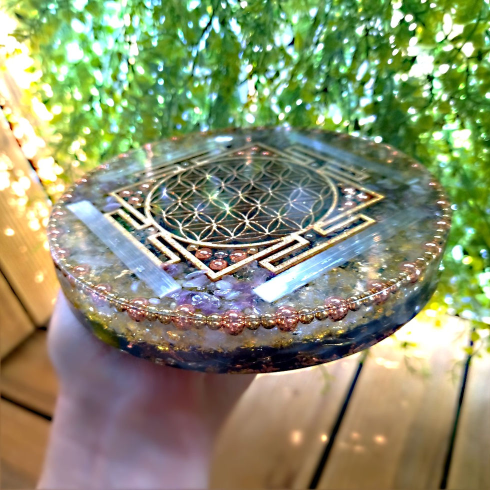 Thumbnail: Flower of Life Orgonite Charging Plate