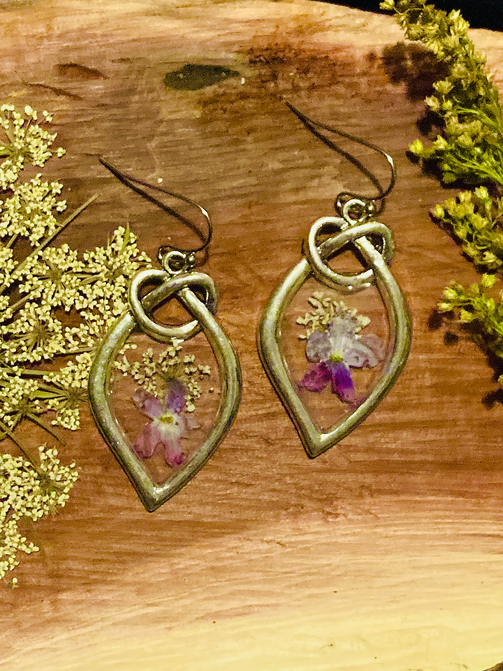 Thumbnail: Silver Knot Pink Verbena Earrings 