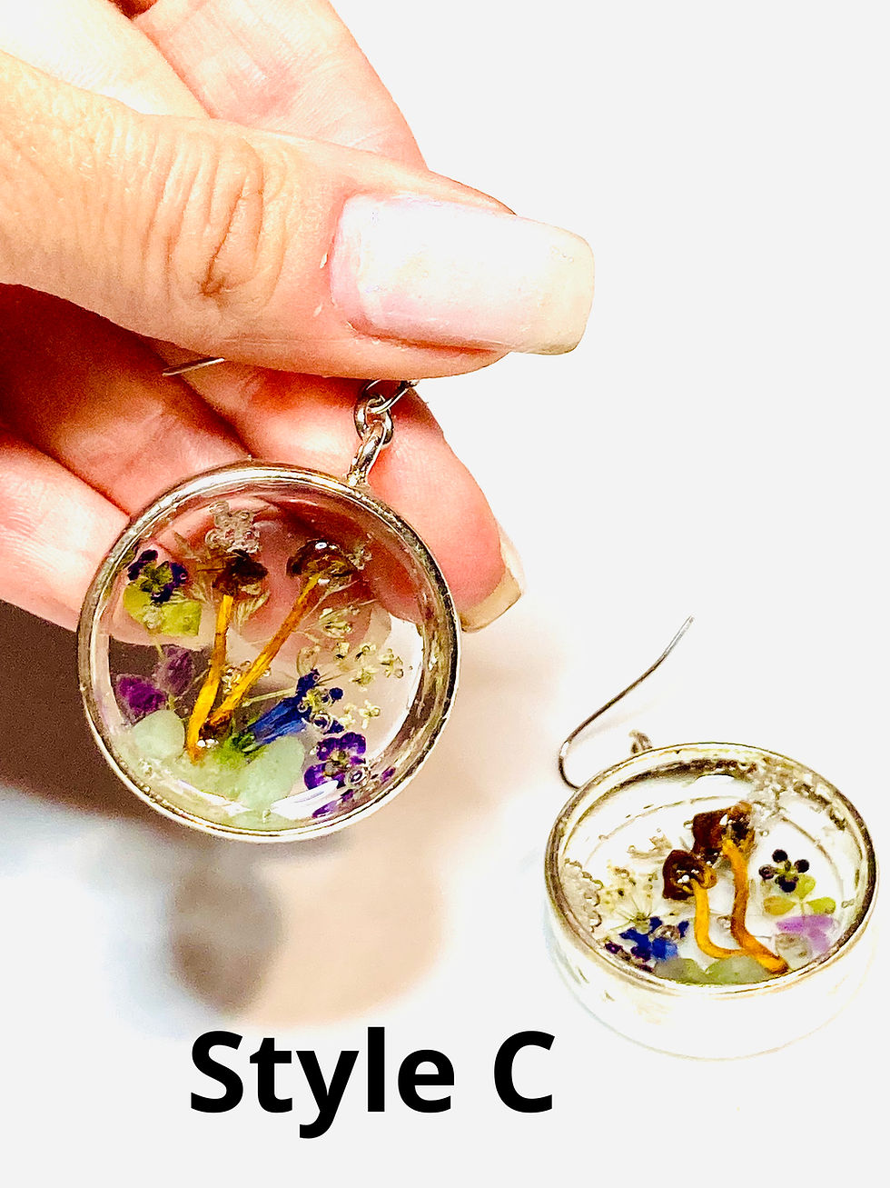 Thumbnail: Mushroom Scene Earrings 