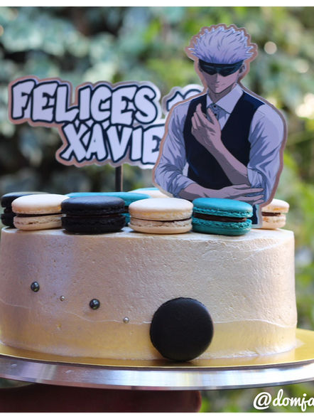 ¡DomJac, las tortas que hablan tu idioma! Encarga tu torta personalizada con diseño manga para cualquier ocasión en Santiago.