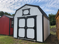 #19 10x12 Lofted Barn