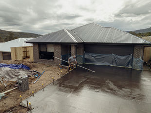 Expert Tips for Choosing the Right Concrete Contractor