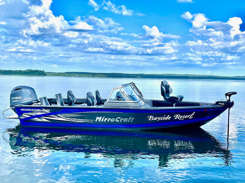 18 ft Mirrocraft on the lake
