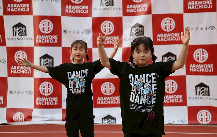 FANTASY TRIBEで踊る子どもたち