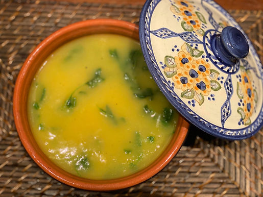 Sopa de mandioquinha com agrião