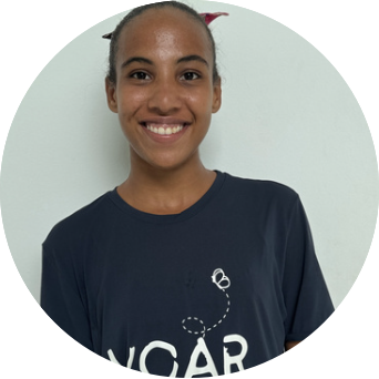 Lavinia Oliveira.png