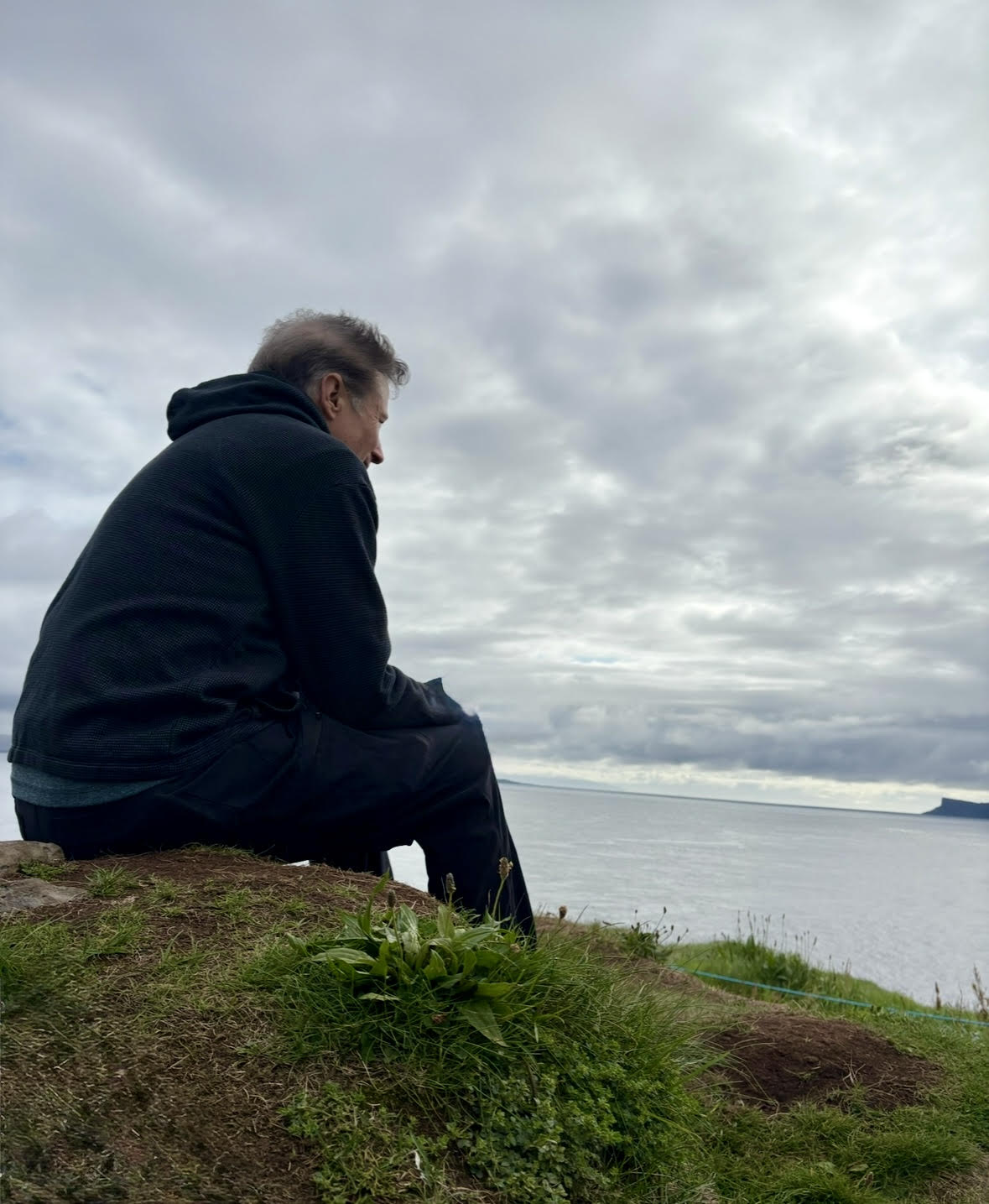 Writer: Dennis Kempf