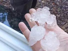 Ciclone extratropical e tempestades de granizo atingem dezenas de cidades no Rio Grande do Sul